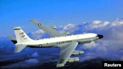 Cтратегический самолет-разведчик RC-135 ВВС США